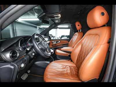 Mercedes V 300 d 4MATIC EXTRALANG AMG-LINE - MH VIP DESIGN (2021) - Photo 10