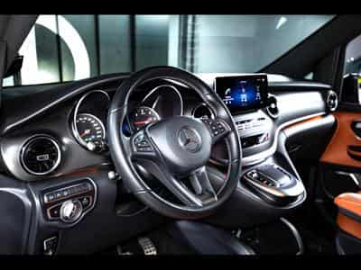 Mercedes V 300 d 4MATIC EXTRALANG AMG-LINE - MH VIP DESIGN (2021) - Photo 9