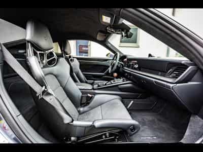 Porsche 911 .2 911 CARRERA T COUPE 6-SPEED MANUAL - VANADIUM GREY + SATI (2025) - Photo 15