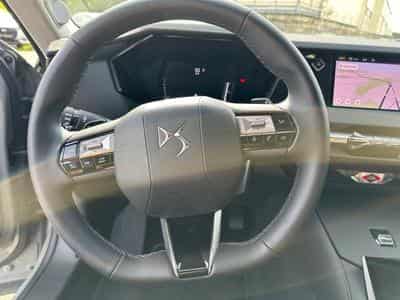 DS Automobiles DS4 Rivoli 130 EAT8 (2023) - Foto 10