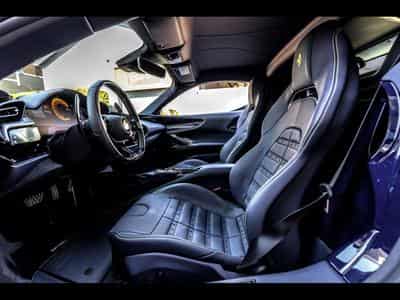Ferrari SF90 STRADALE GIALLO 3 STRATO CARBONE BLEU (2022) - Photo 11