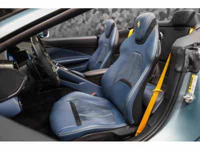 Ferrari Roma 3.9 V8 Spider - CELESTE TREVI SPECIAL COLOURS (2025) - Photo 9