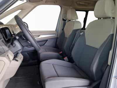 VW Multivan EDITION 8 PLACES (2026) - Foto 9