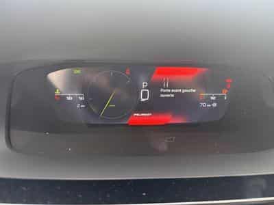 Peugeot 408 GT Hybrid 145 e-DCS6 (2025) - Foto 15