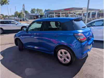 Suzuki Swift 1.2 HYBRID GL+CVT BOITE AUTO *GARANTIE 6 ANS CONSTRUCTEUR* (2025) - Photo 2