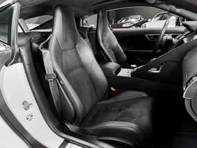 Jaguar F-Type P300 Coupe R-Dynamic / Meridian / LED / 1.Hand (2021) - Photo 13