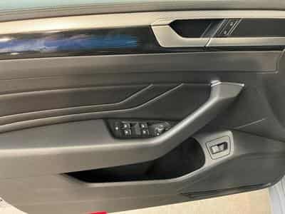 VW Arteon SB+R-Line+Pano+360+Stand-H.+AHK (2023) - Photo 14