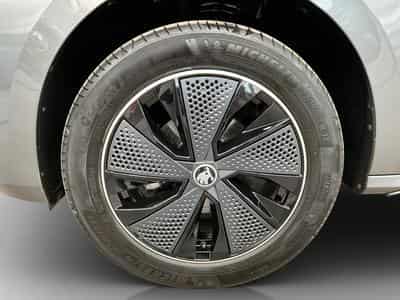 Skoda Kamiq Monte-Carlo+DSG+LED+P.Assisted+P.Park&Go (2025) - Photo 8
