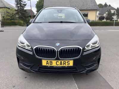 BMW 216 216d Business - LED - Navigation -Cuir - PDC (2020) - Photo 2