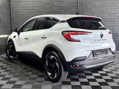Renault Captur 1.3 TCE 160 CV TECHNO **Caméra** Sièges Chauff.** ACC ** (2025) - Photo 5