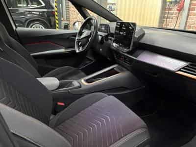 Cupra BORN BORN BEV Batterie XL 82 kWh eBoost 231cv (2024) - Photo 8