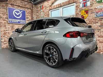 BMW 120 120iA 170cv Auto M-SPORT Design (New Modèle) (2025) - Photo 2