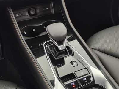 MG HS 1.5 Hybrid+ Luxury CUIR / NAVI / CAMERA360° / CARPLAY (2026) - Photo 12