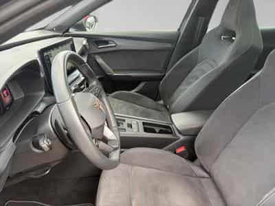 Cupra Formentor 2.0 TSI 4Drive 228kW DSG VZ Tribe Edition (2024) - Photo 4