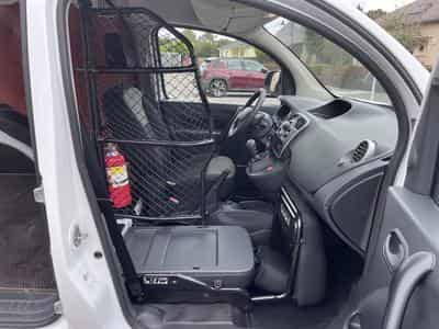 Renault Kangoo 1.5dci Clim PDC 80cv (2021) - Photo 12