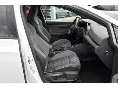 VW Golf 1.5 eTSI R-Line DSG ACC TRAVEL SIDE CAM PARK ATT RMQ 1° MAIN (2021) - Photo 7