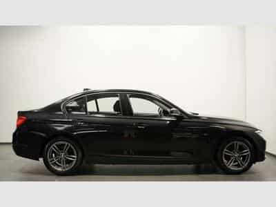 BMW 318 d Sport Line 3.H *Leder *Bi-Xenon *Shadow-L (2014) - Photo 4