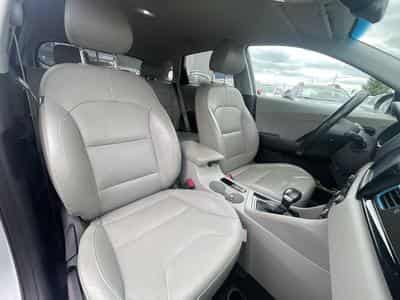 Kia NIRO 1.6 GDI 105 ISG + PLUG-IN 60.5 PREMIUM DCT6 (2018) - Photo 15