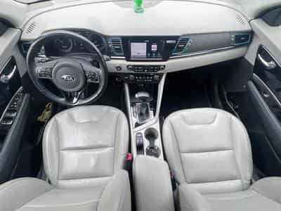 Kia NIRO 1.6 GDI 105 ISG + PLUG-IN 60.5 PREMIUM DCT6 (2018) - Photo 9