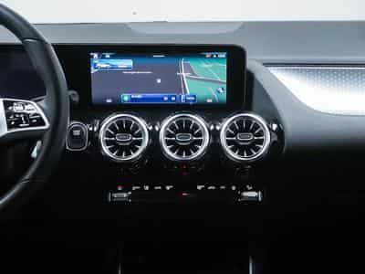 Mercedes EQA Progressive Advanced (2025) - Photo 6