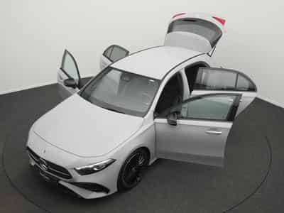 Mercedes A 200 d AMG-Line Multi+AHK+Night+Kamera (2025) - Photo 14