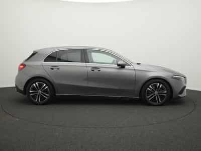 Mercedes A 180 d Progressive LED+Kamera+MBUX (2025) - Foto 5