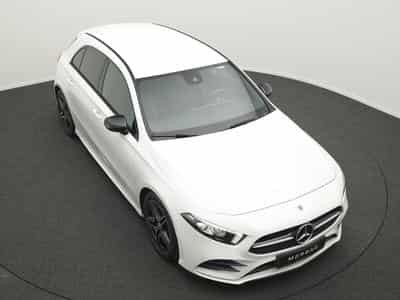 Mercedes A 180 d AMG-Line LED+Kamera+Night+Ambi (2021) - Foto 12