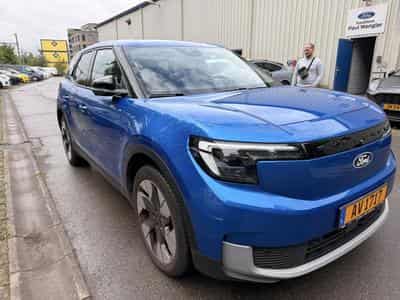 Ford Explorer Premium 79kWh - 340cv A1 AWD (2025) - Photo 3