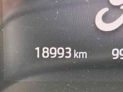 Ford Explorer Premium 79kWh - 340cv A1 AWD (2025) - Photo 6