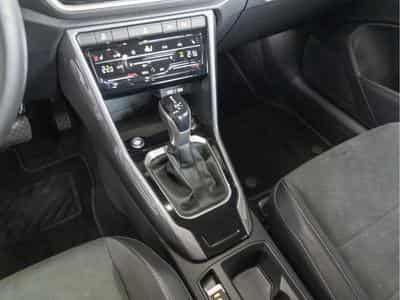 VW T-Roc Style 2.0 TDI 150CV DSG 7 * Sièges Chauffants * Caméra * (2024) - Foto 13