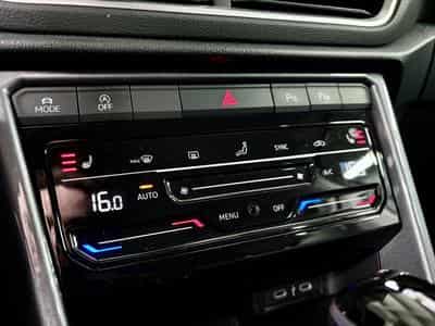 VW T-Roc Style 2.0 TDI 150CV DSG 7 * Sièges Chauffants * Caméra * (2024) - Foto 14