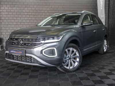 VW T-Roc Style 2.0 TDI 150CV DSG 7 * Sièges Chauffants * Caméra * (2024) - Foto 2