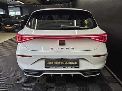 Cupra Leon 1.5 eTSI 110kW 7-speed automatic (2023) - Photo 4