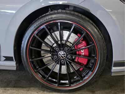 VW Golf GTI 2.0 TSI 300 CLUBSPORT ÉDITION 45 AKRAPOVIC DCC NURBURGRI (2022) - Photo 12