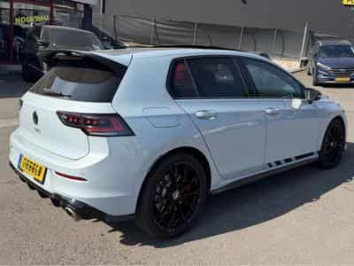 VW Golf GTI FACELIFT 2.0 TSI 300 CLUBSPORT CRYSTAL ICE BLUE IQ LIGHT (2025) - Photo 2