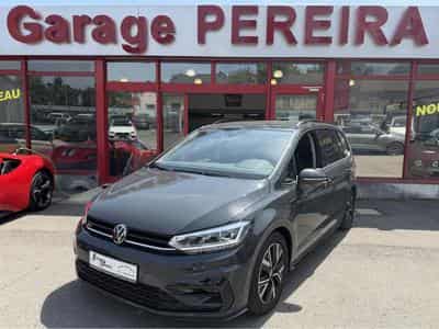 VW Touran NEW MODEL 2.0 TDI 150 DSG R-LINE 7 SITZE IQ LIGHT NAVI (2023) - Photo 2