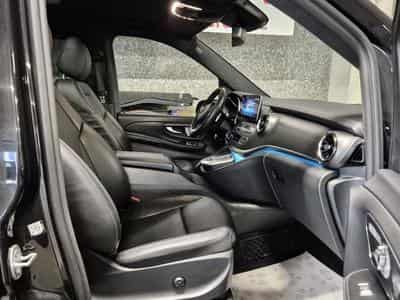 Mercedes V 250 D AMG LINE 6 SITZE BURMESTER PANO CUIR NAVI (2021) - Photo 4