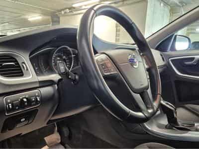 Volvo V60 D3 GEARTRONIC CUIR NAVI (2016) - Photo 10