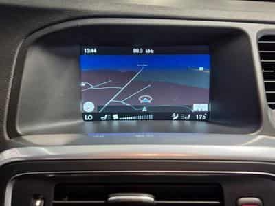 Volvo V60 D3 GEARTRONIC CUIR NAVI (2016) - Photo 8