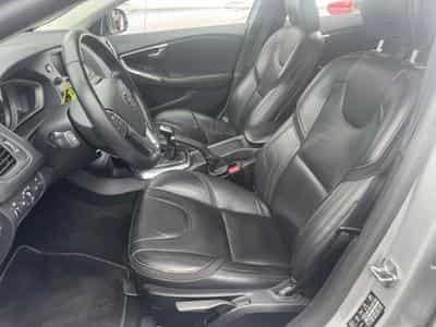Volvo V40 VOLVO V40 OCEAN RACE 2.0 D LEDER LED NAVI AHK (2016) - Photo 14