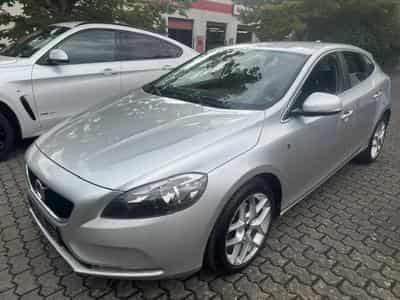 Volvo V40 VOLVO V40 OCEAN RACE 2.0 D LEDER LED NAVI AHK (2016) - Photo 2