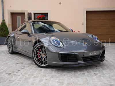 Porsche 911 911 Carrera 4S (2016) - Photo 2