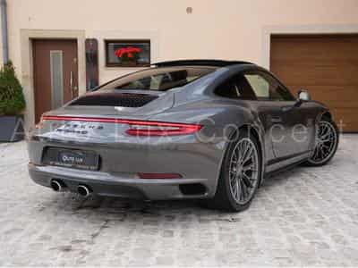 Porsche 911 911 Carrera 4S (2016) - Photo 3
