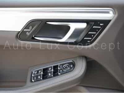 Porsche Macan S (2020) - Photo 14