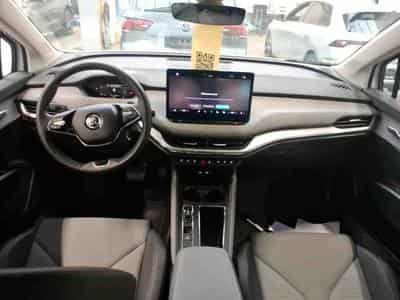 Skoda Enyaq iV 85X AWD (2025) - Foto 5