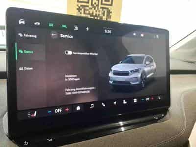 Skoda Enyaq iV 85X AWD (2025) - Foto 7
