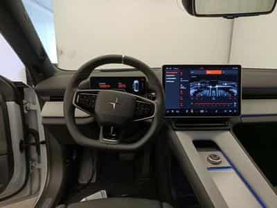 Polestar 4 Prime (2026) - Photo 8