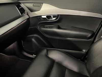 Volvo XC90 Plus Dark (2022) - Photo 12