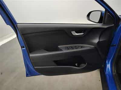 Kia Stonic 1.0 T Style Edition ISG DCT NAVI / CLIM (2025) - Photo 15