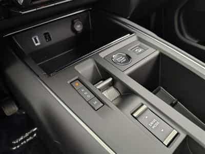 Citroen C5 Aircross 1.5 BlueHDi 130cv EAT8 PLUS NAVI / FULL LED / S-CUIR / JA 19 (2025) - Photo 12